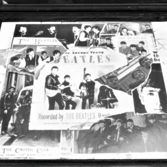 BEATLES COLLECTABLE SET, INCLUDES 9 ITEMS, UNIQUE COLLECTION, RARE COLLECTION - Picture 4 of 8